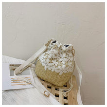 Load image into Gallery viewer, Women Small Flowery Handbag
