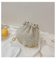 Load image into Gallery viewer, Women Small Flowery Handbag