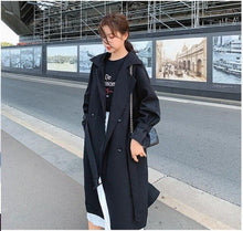 Load image into Gallery viewer, Elegant Spring Windbreaker