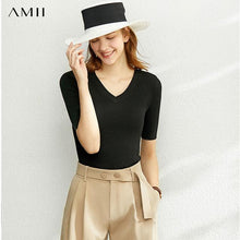 Load image into Gallery viewer, AMII Minimalistic Solid Knit Shirt
